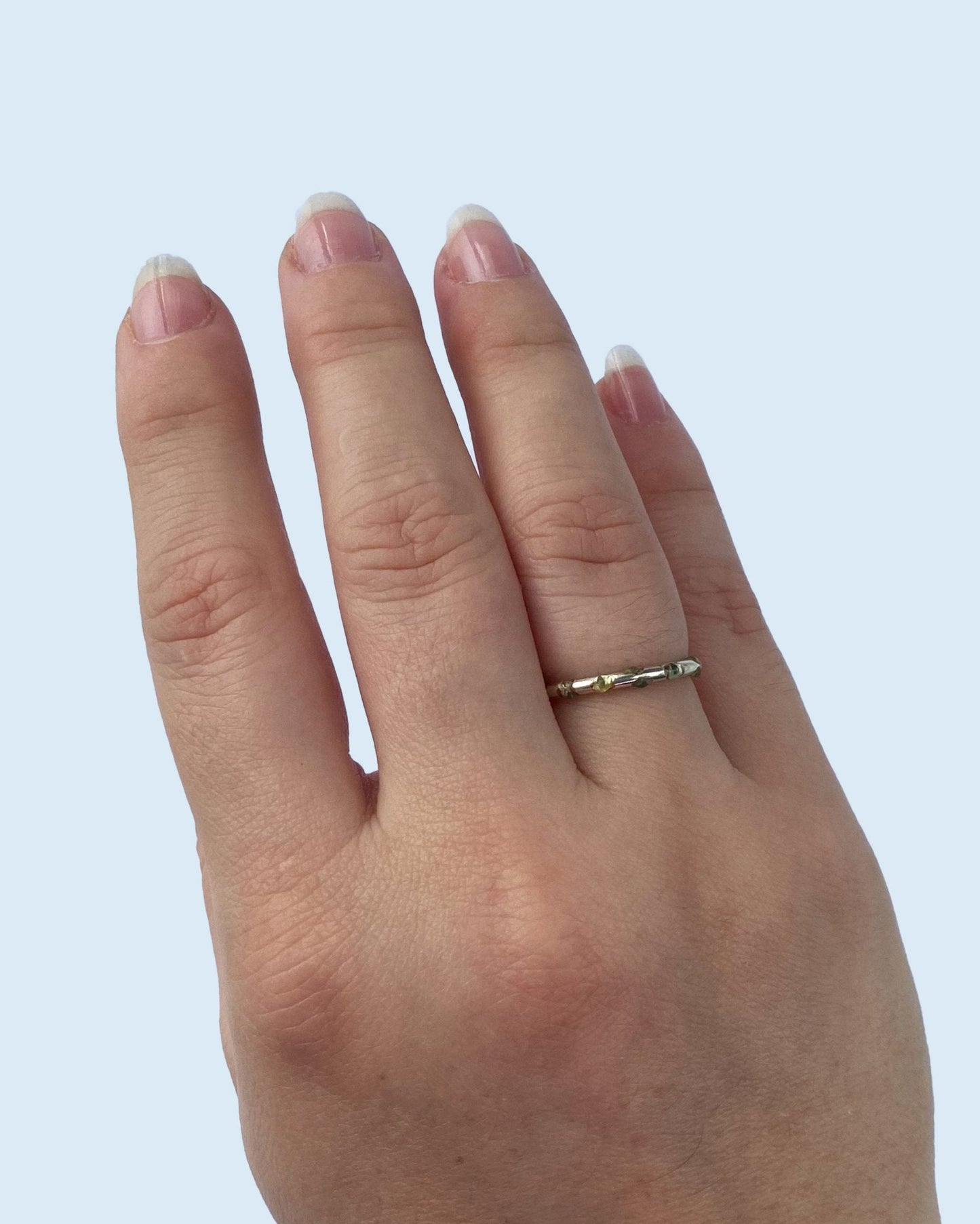 Anillo con puntitos - Mi tienda