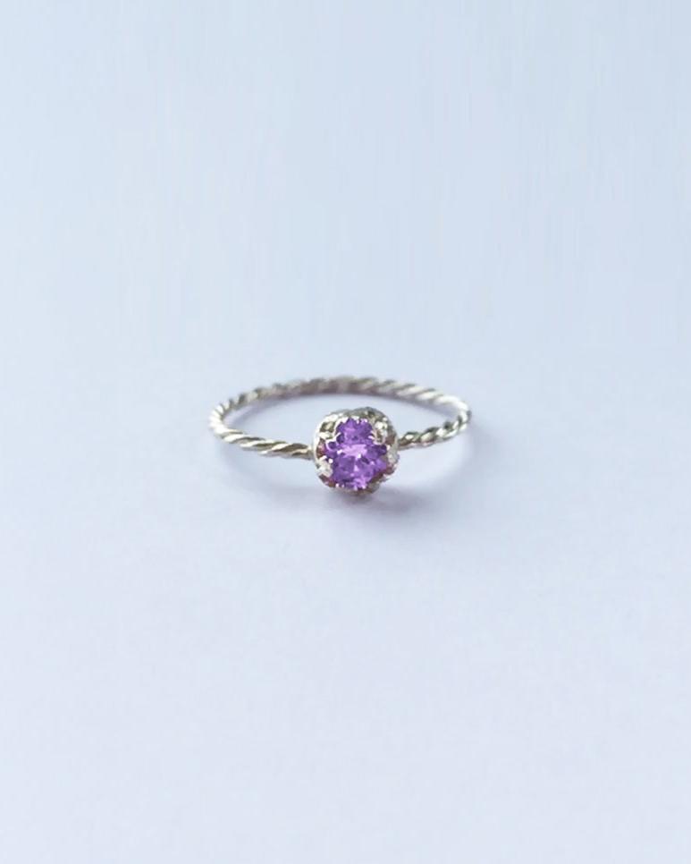 Anillo solitario con zirconia - Mi tienda