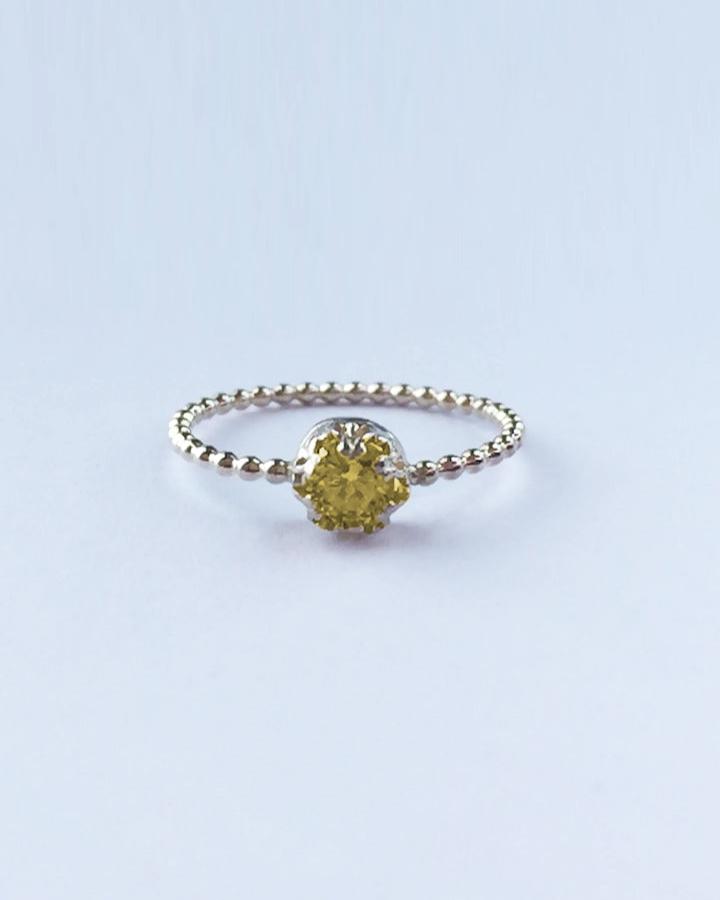 Anillo solitario con zirconia - Mi tienda