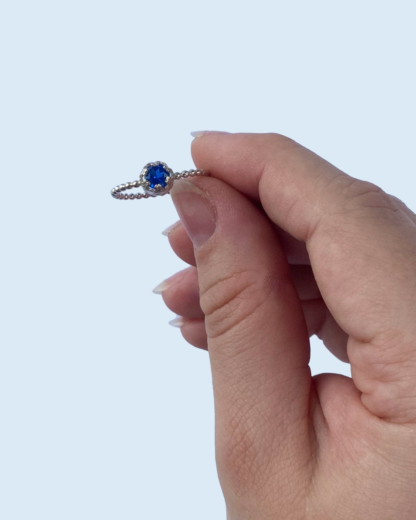Anillo solitario con zirconia - Mi tienda