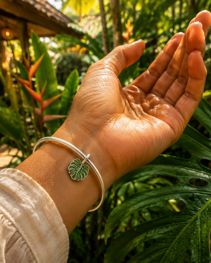 Monstera Leaf Charm